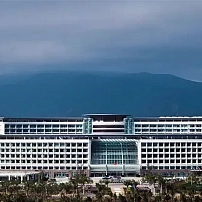 301 General Hospital PLA Sanya в Китае